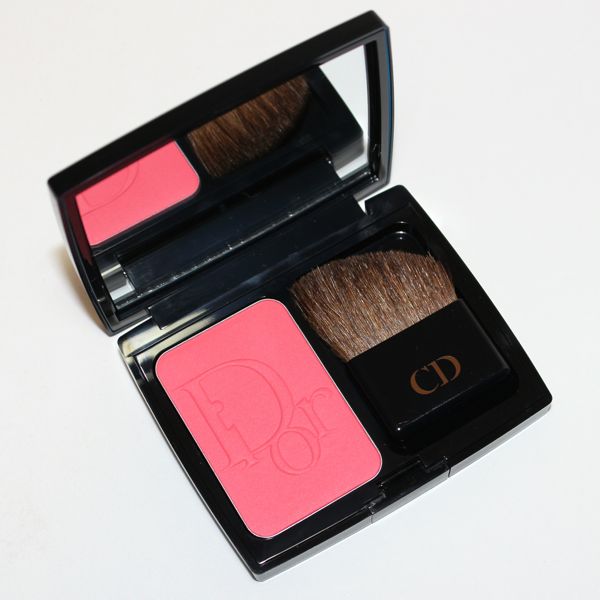 Dior DiorBlush 889 New Red Blush Swatch & Review