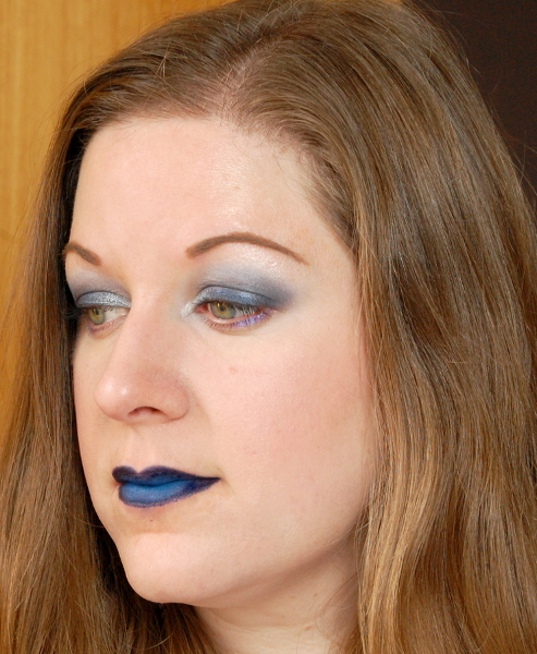 Guest Post: Swatch and Review Blue & Silver Makeup Look